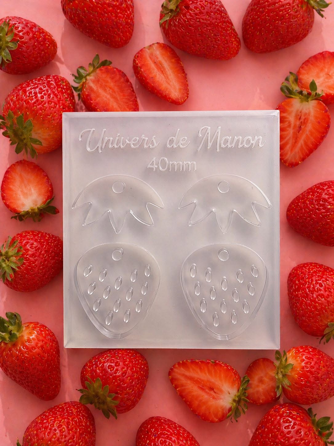 Moule Silicone Fraises – Univers de Manon 40 mm