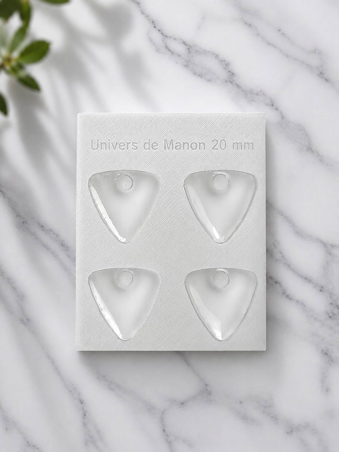 Moule boucles d’oreilles – Forme triangulaire arrondie
