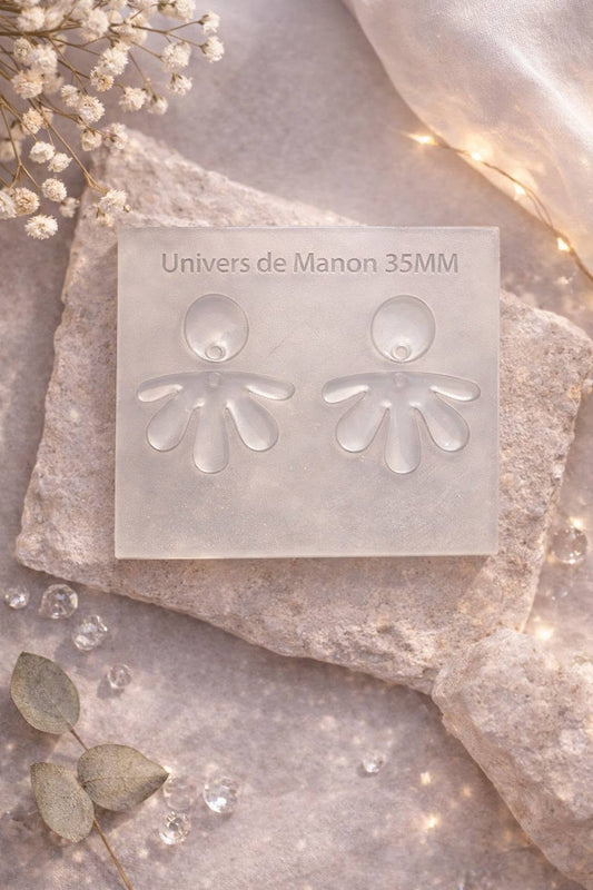 Moule Univers de Manon – 35 mm | Motif fleur délicate