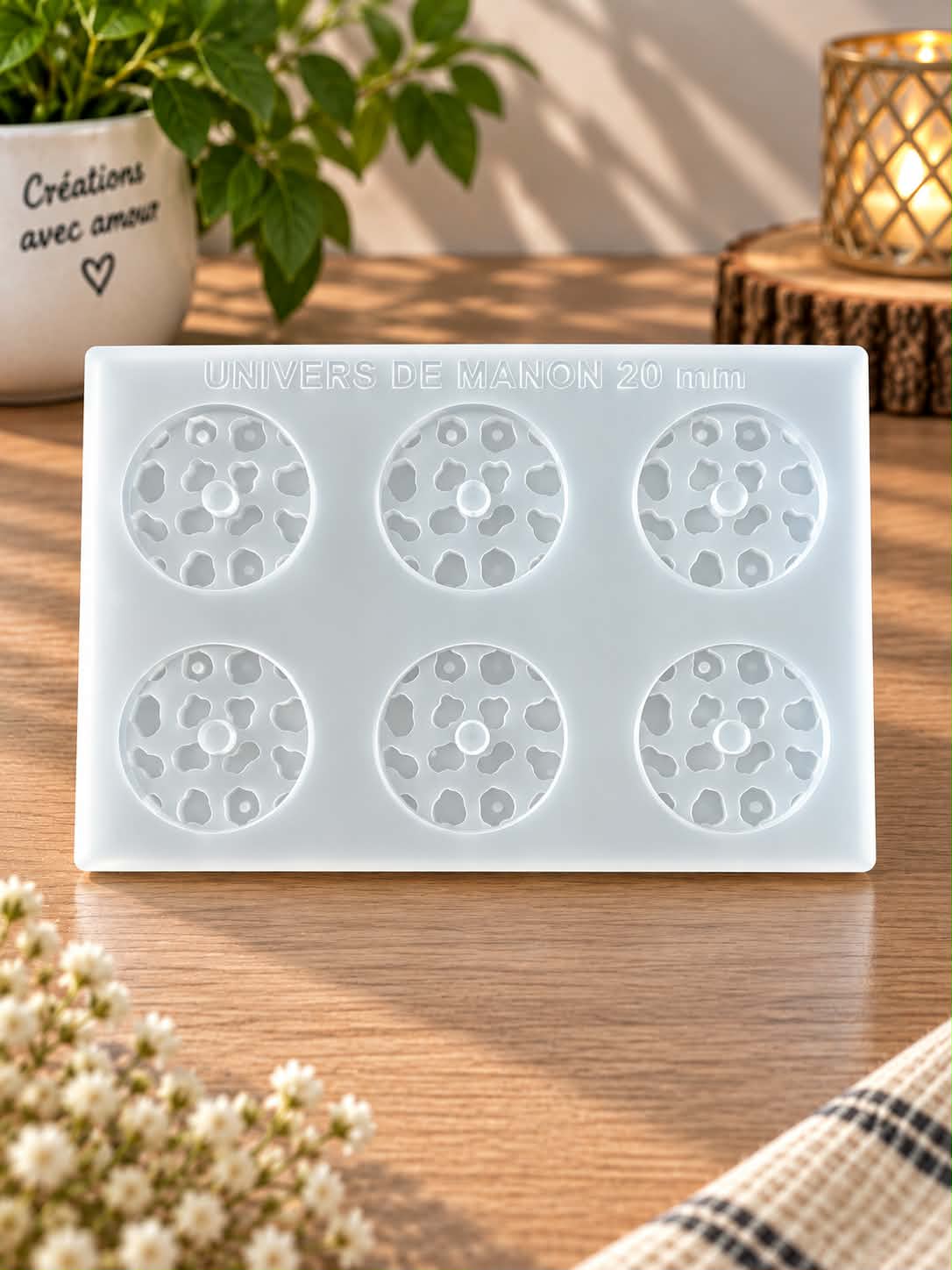 Moule en silicone rond avec relief léopard 20 mm